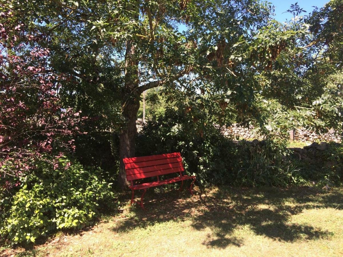 לינה וארוחת בוקר Saint-Jean-de-Laur Le Couvent מראה חיצוני תמונה